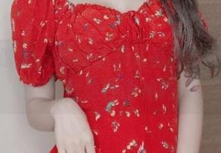 棉袜的诱惑，超级小禾儿最新美图，你真能抗住这种眼神吗？