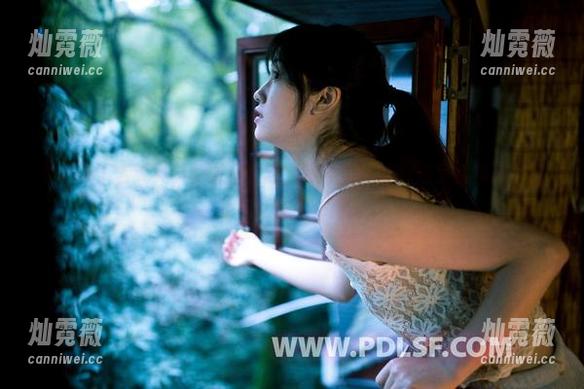 轰趴猫 - 若无其事的高清议题，杨晨晨sugar浴室合集揭示洗浴生活的另一面。