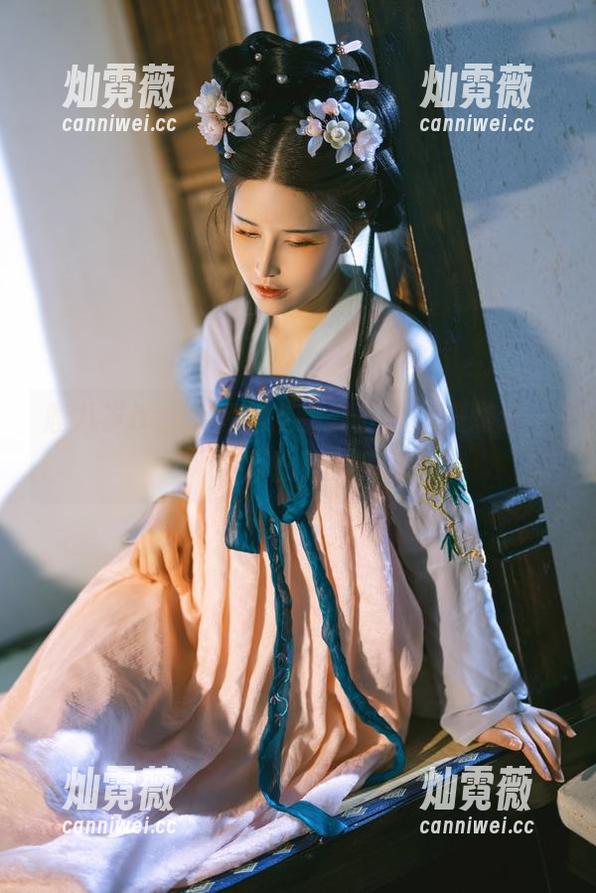鹿八岁baby将女友的美升级，来瞧这一组原图分享！