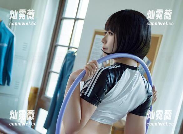 麻花麻花酱黑丝写真，谁能想到原图这一系列会成为“课外读物”！